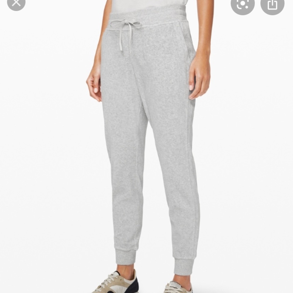 Lululemon jogger sweatpants